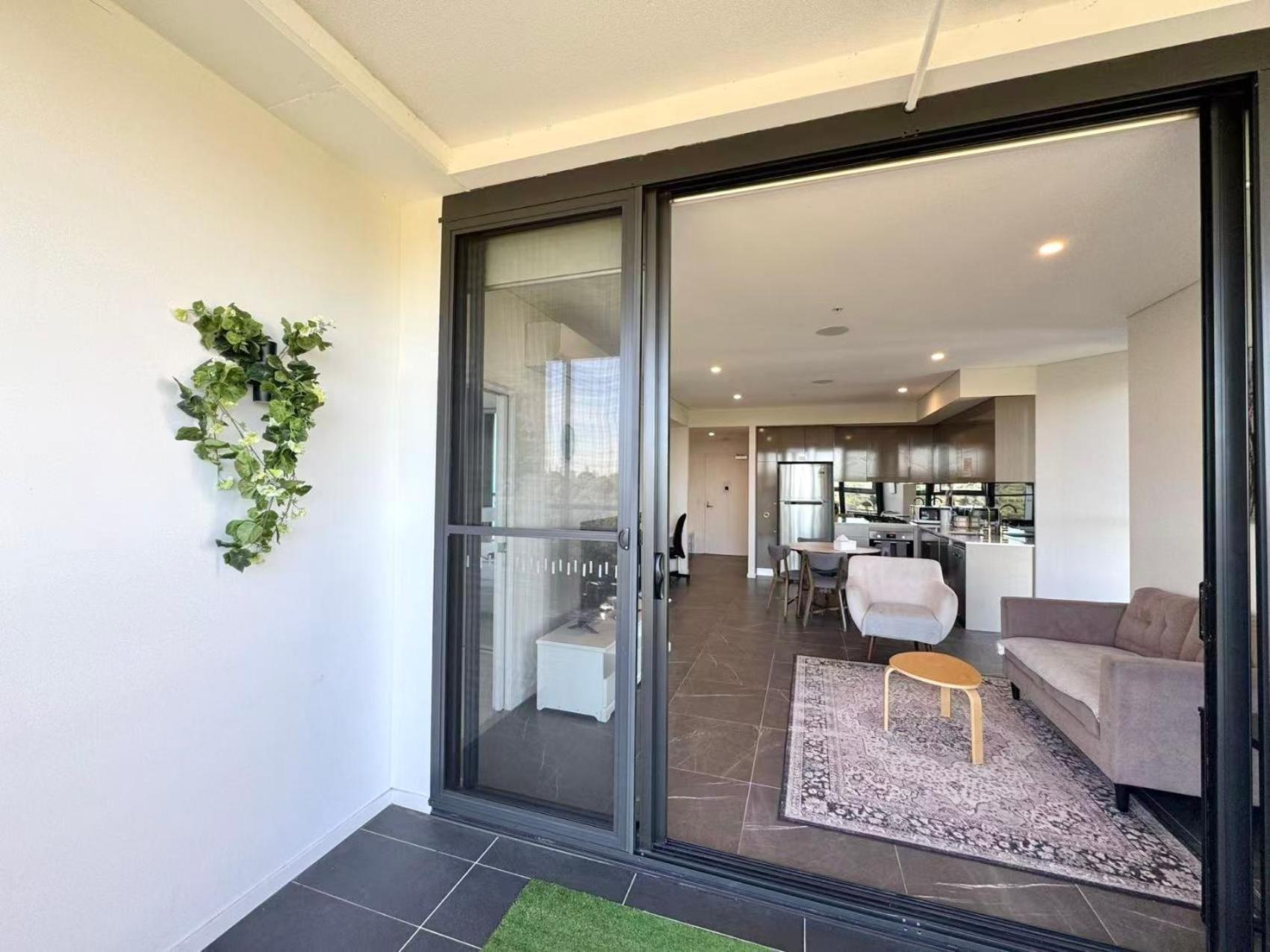 Serene Parkside Retreat 2brs@ Close 2 Olympic Park * Sydney
