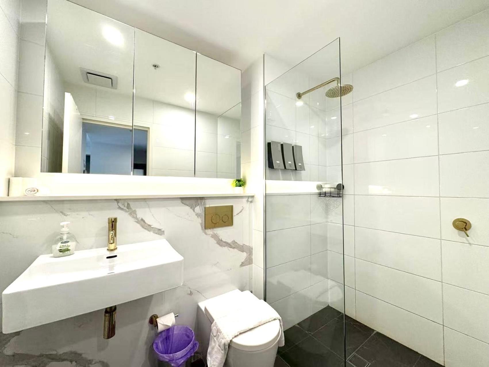 Apartment Serene Parkside Retreat 2brs@ Close 2 Olympic Park Sydney